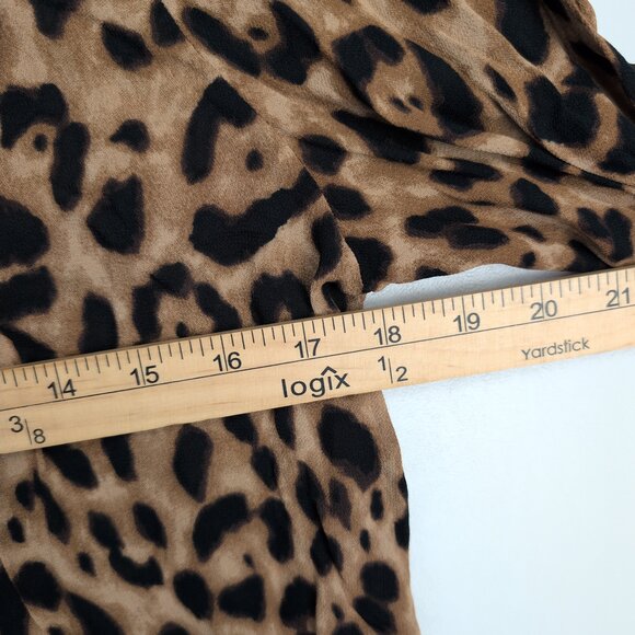 Reformation Leopard Print Button-Down Blouse Sz M - Picture 12 of 12